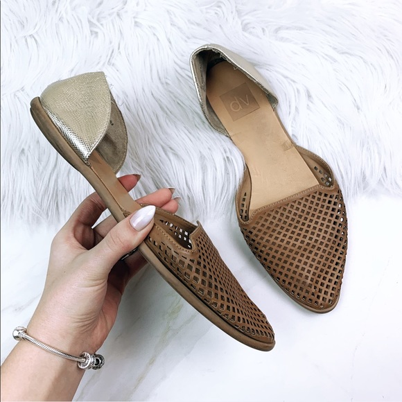 Dolce Vita Shoes - 🔥4 for 25 Dolce Vita Brown & Gold Flats